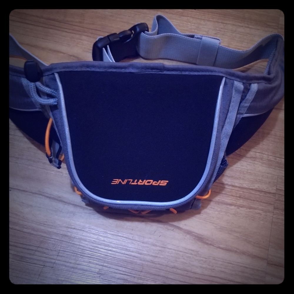 Fanny pack